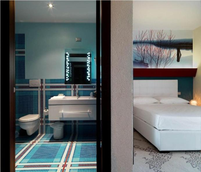Locanda Ristorante 7 Mari Porto Viro Oda fotoğraf