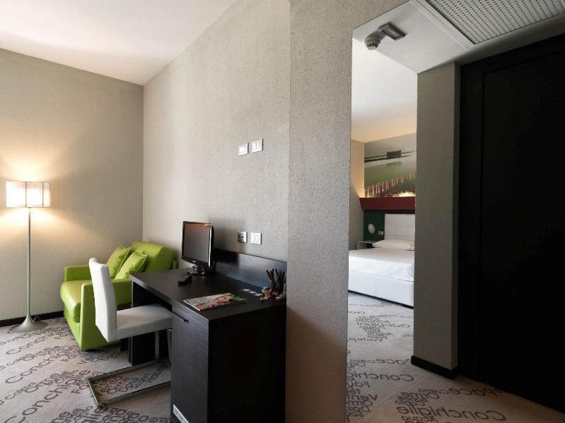 Locanda Ristorante 7 Mari Porto Viro Dış mekan fotoğraf